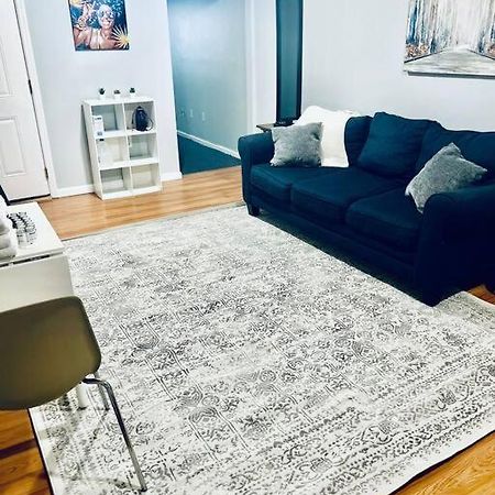 Entire 2-Bed Private Apt - Ewr/Nyc/Outlet Mall Newark Luaran gambar